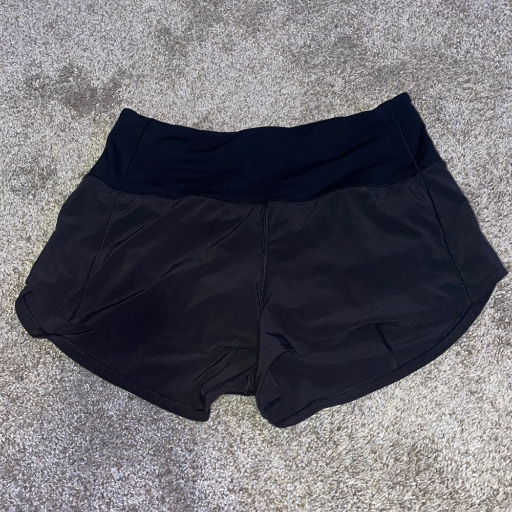 lululemon speed ups 2.5” size 6